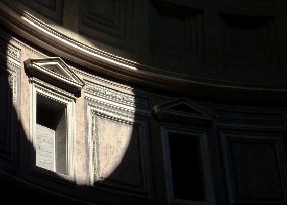 How to see the rose petal shower in the Pantheon, Rome, at Pentecost. La pioggia della rose at the Pantheon in Rome, Italy - or rose petals in the Pantheon.