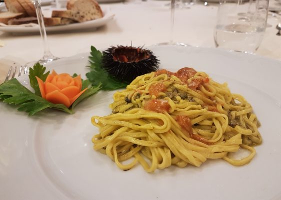 Rinaldi Al Quirinale - top fish restaurant in Rome where the stars dine, and where the best Cristal champagne will cost you €60,000