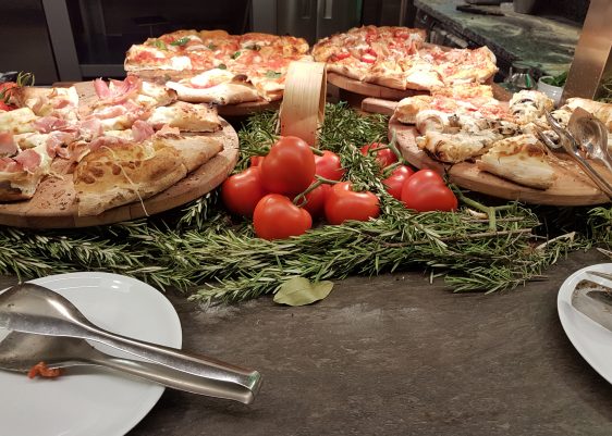 buffet Roma: best all you can eat Rome - Sapori Dal Mondo, one of the best family restaurants in Rome