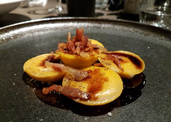 Emme Restaurant offers healthy, gourmet dining in a five star hotel in Rome