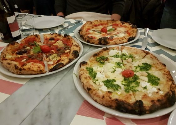 Fornace Stella is a new pizzeria in Rome in the Piazza Bologna - Policlinico district, offering great value pizza and casual dining in modern surroundings.